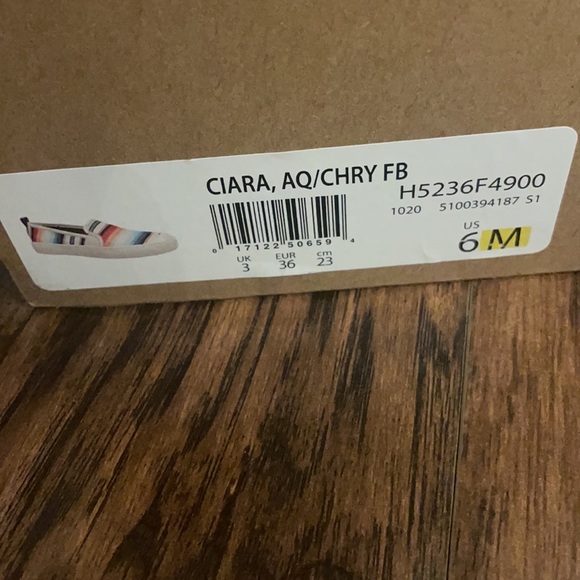 NWT!! Zodiac Ciara Slip on, size 6 - Picture 4 of 9